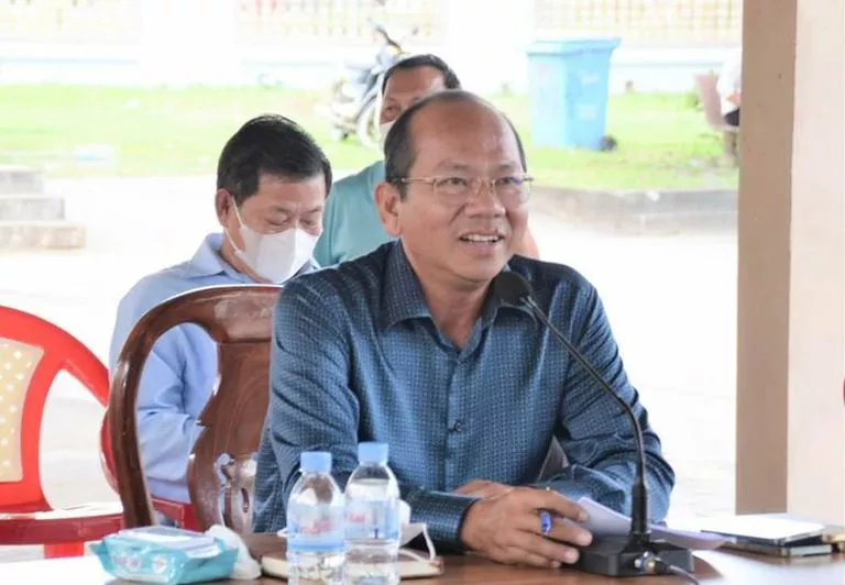 Gouverneur de Kampot Mao Thonin