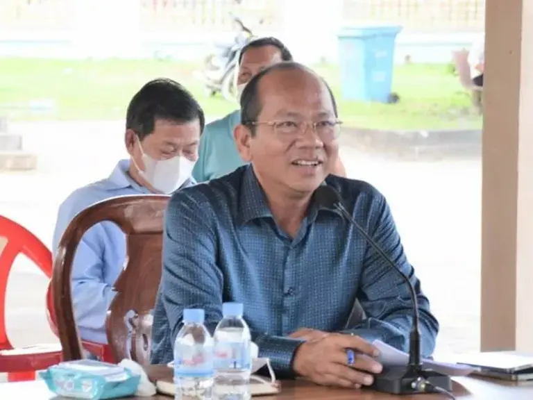 Governor Mao Thonin