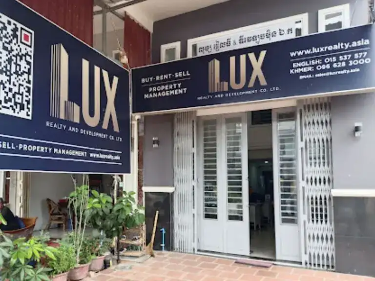 Lux Realty