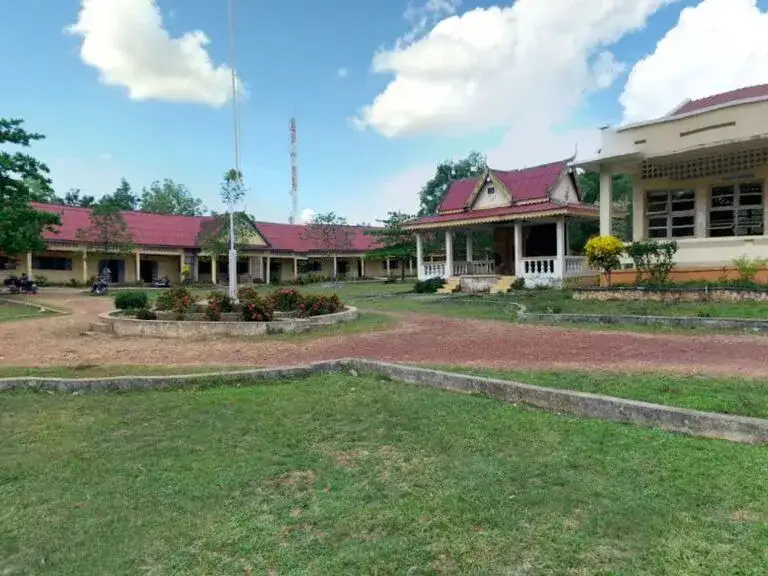 Preah Reach Samphea High School