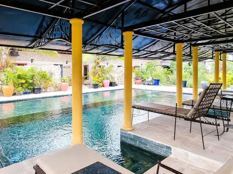 Vila Pacha | Kampot Kemboja